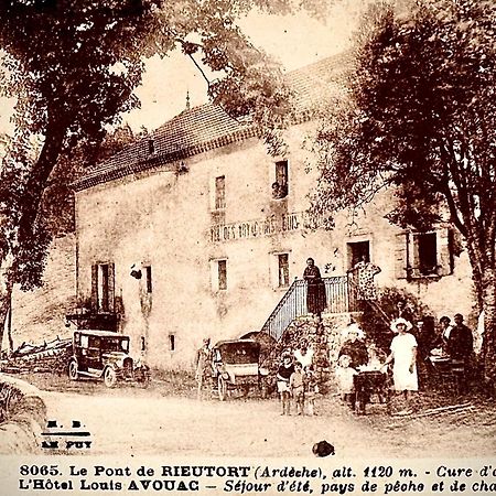 Gite en Ardèche en face de la rivière Usclades-et-Rieutord Extérieur photo