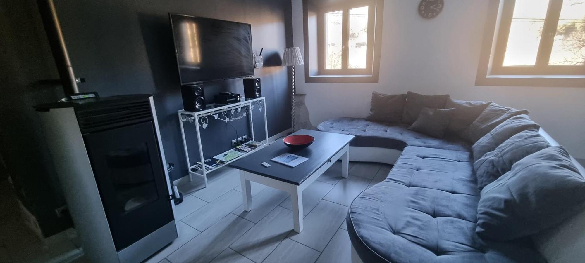 Gite en Ardèche en face de la rivière Usclades-et-Rieutord Extérieur photo